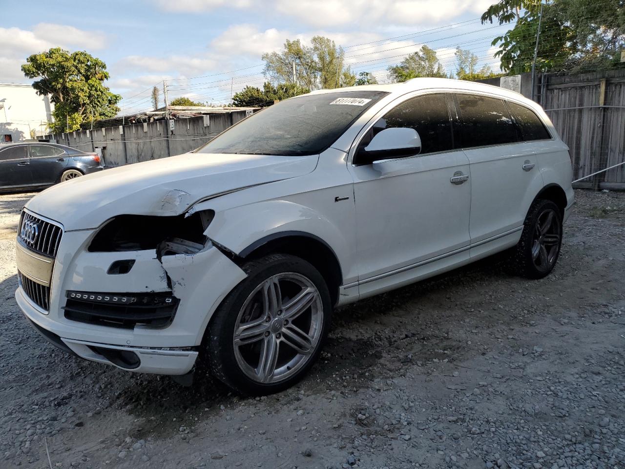 VIN WA1LGAFE1FD032372 2015 AUDI Q7 no.1