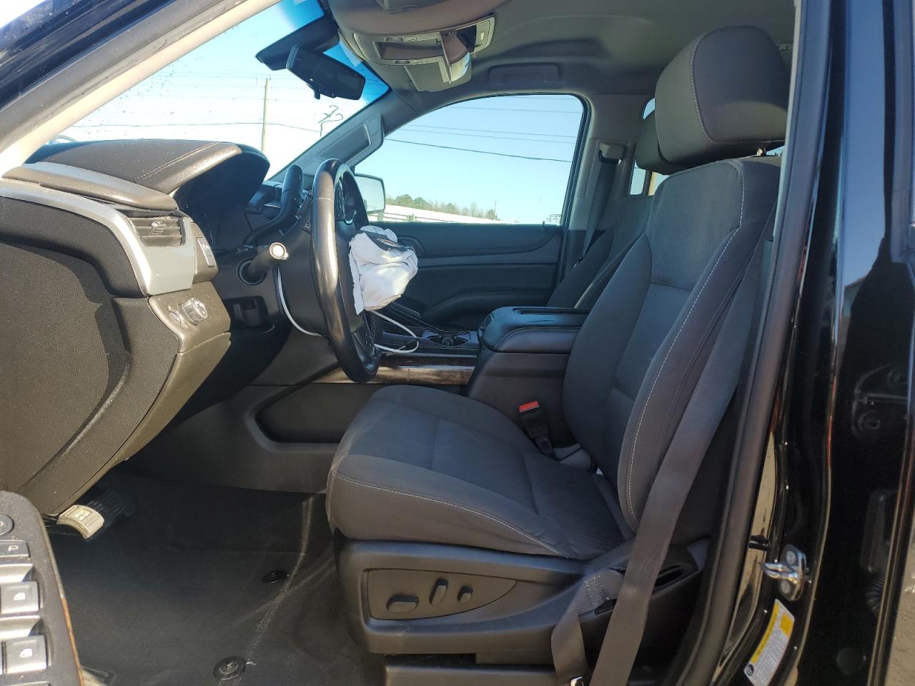 1GNSCAKC7KR300783 CHEVROLET TAHOE 2019