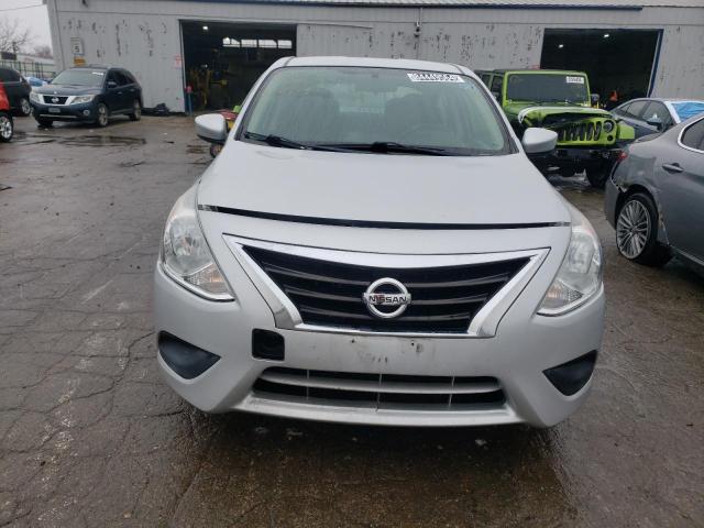  NISSAN VERSA 2019 Silver