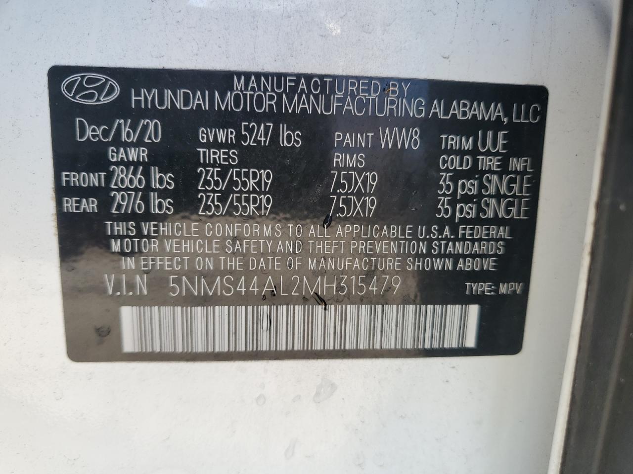 2021 Hyundai Santa Fe - Image 12