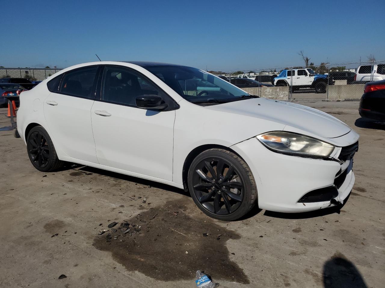 VIN 1C3CDFFA3GD822920 2016 DODGE DART no.4