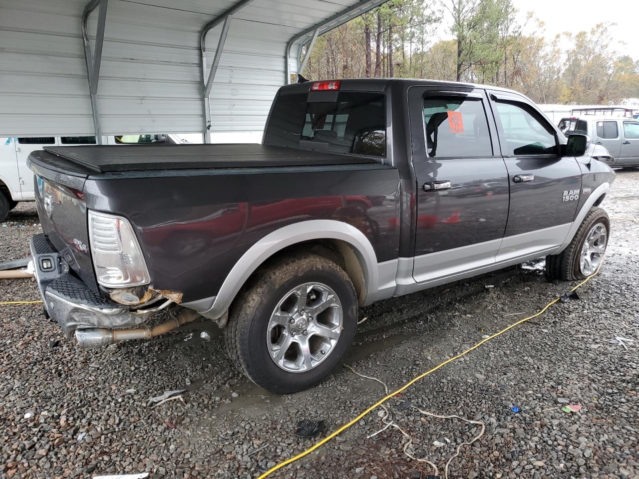 2017 RAM 1500 - Image 3