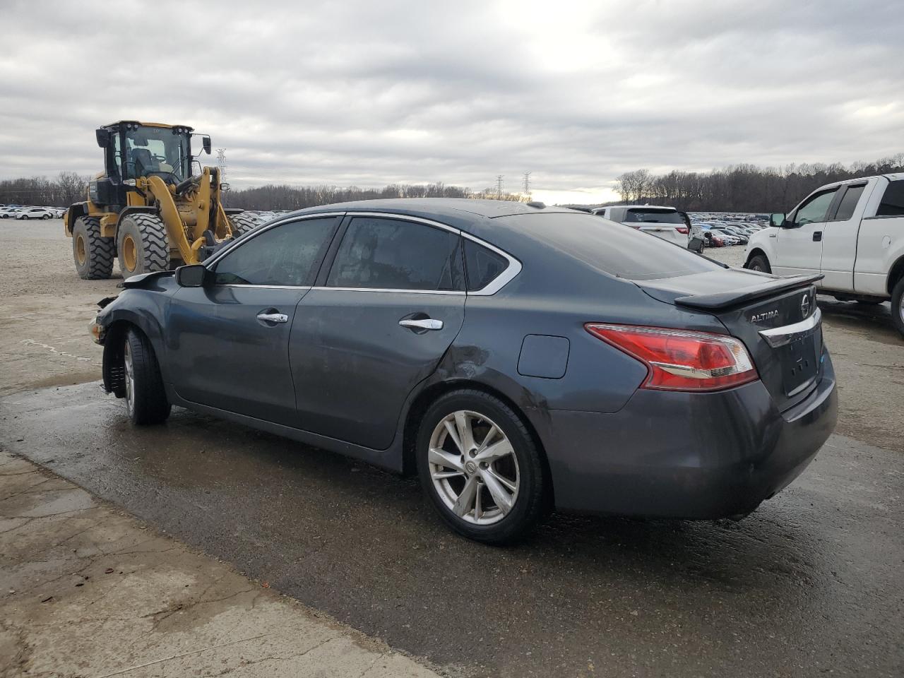 2013 Nissan Altima - Image 2