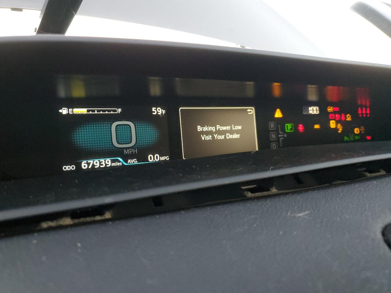 2022 Toyota Prius - Image 9