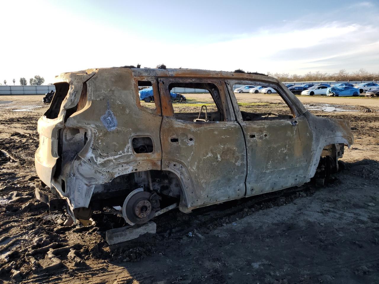 2015 Jeep Renegade - Image 3