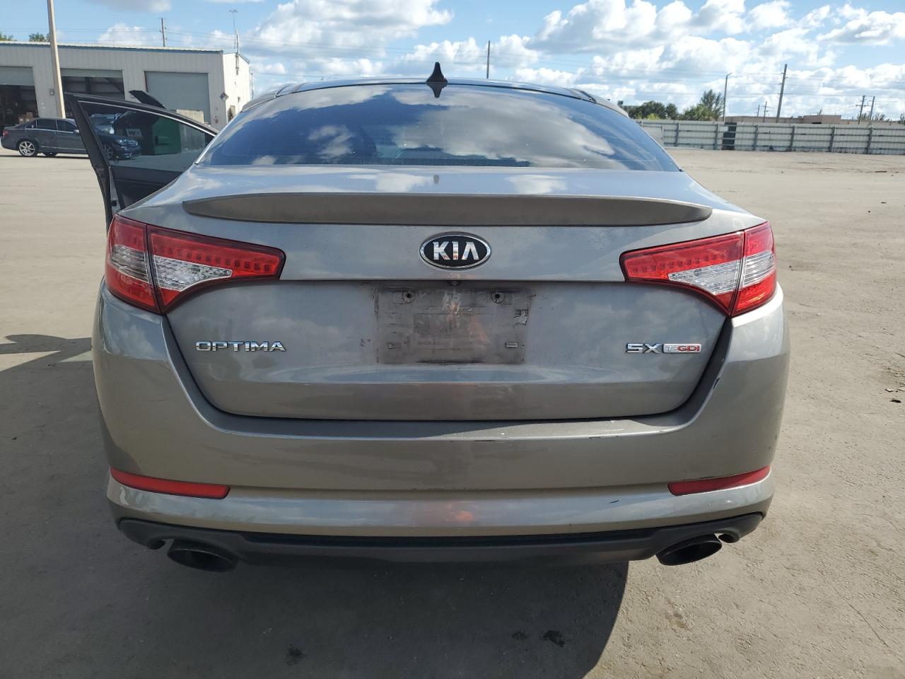 VIN 5XXGR4A68DG142678 2013 KIA OPTIMA no.6