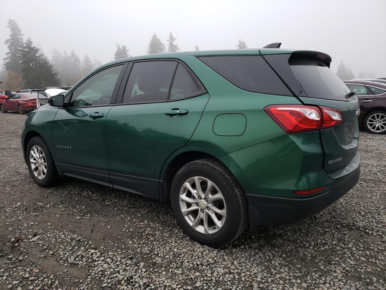 VIN 2GNAXHEV8K6130063 2019 CHEVROLET EQUINOX no.2