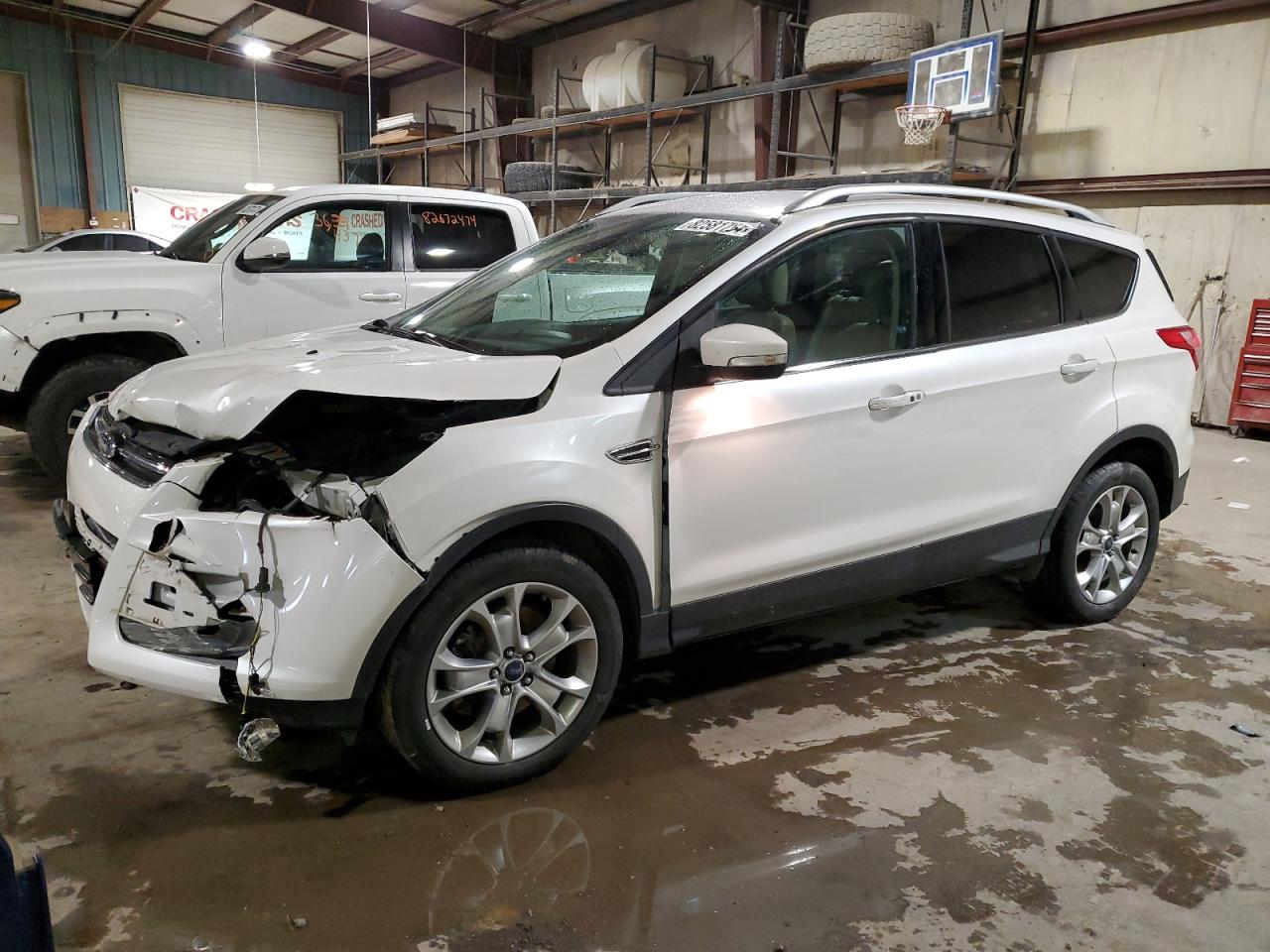 VIN 1FMCU9JX6GUC53159 2016 FORD ESCAPE no.1