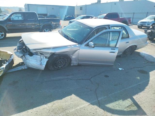 2011 Ford Crown Victoria Lx for Sale in Vallejo, CA - Front End