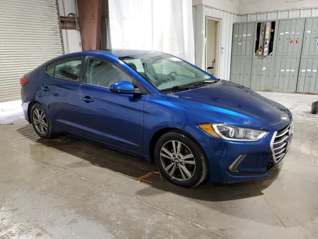  HYUNDAI ELANTRA 2017 Синій