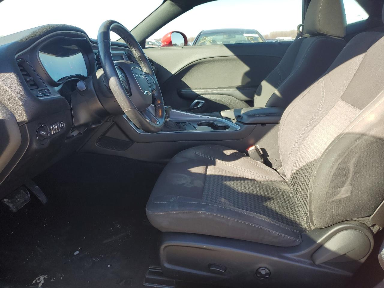 2019 Dodge Challenger - Image 7