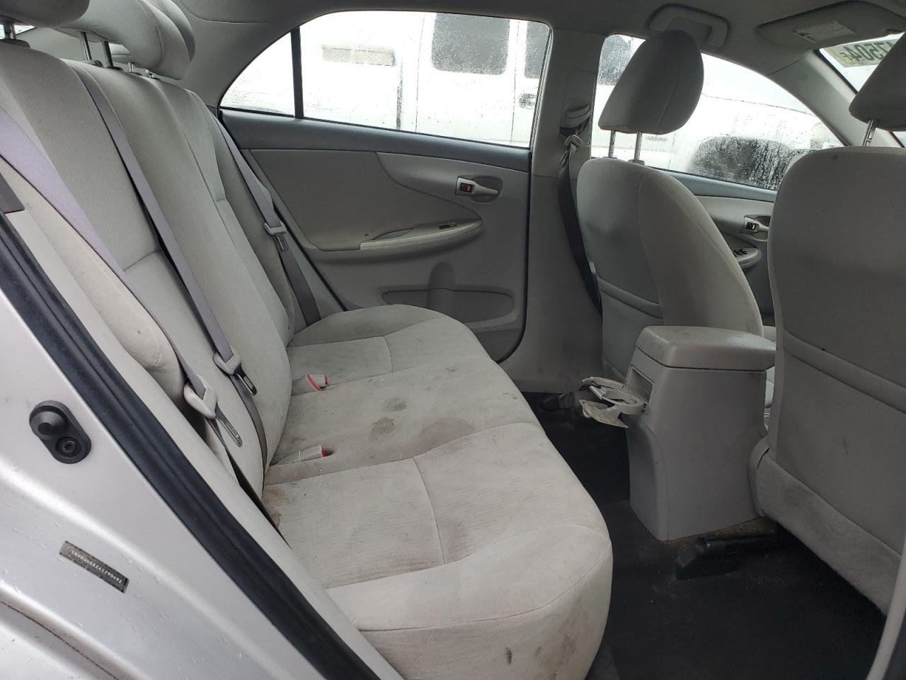 2010 Toyota Corolla - Image 10