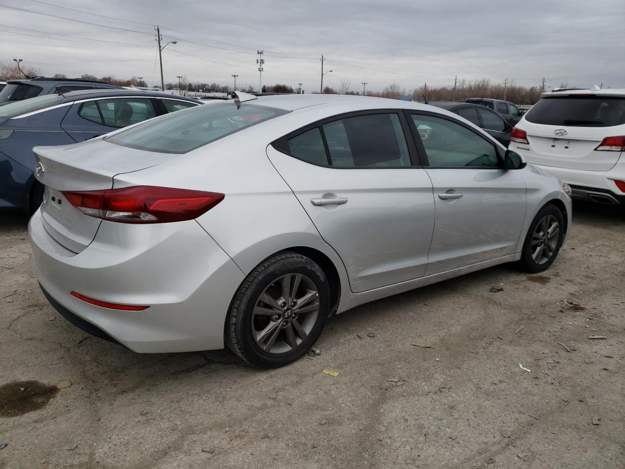 VIN 5NPD84LF3JH299246 2018 HYUNDAI ELANTRA no.3