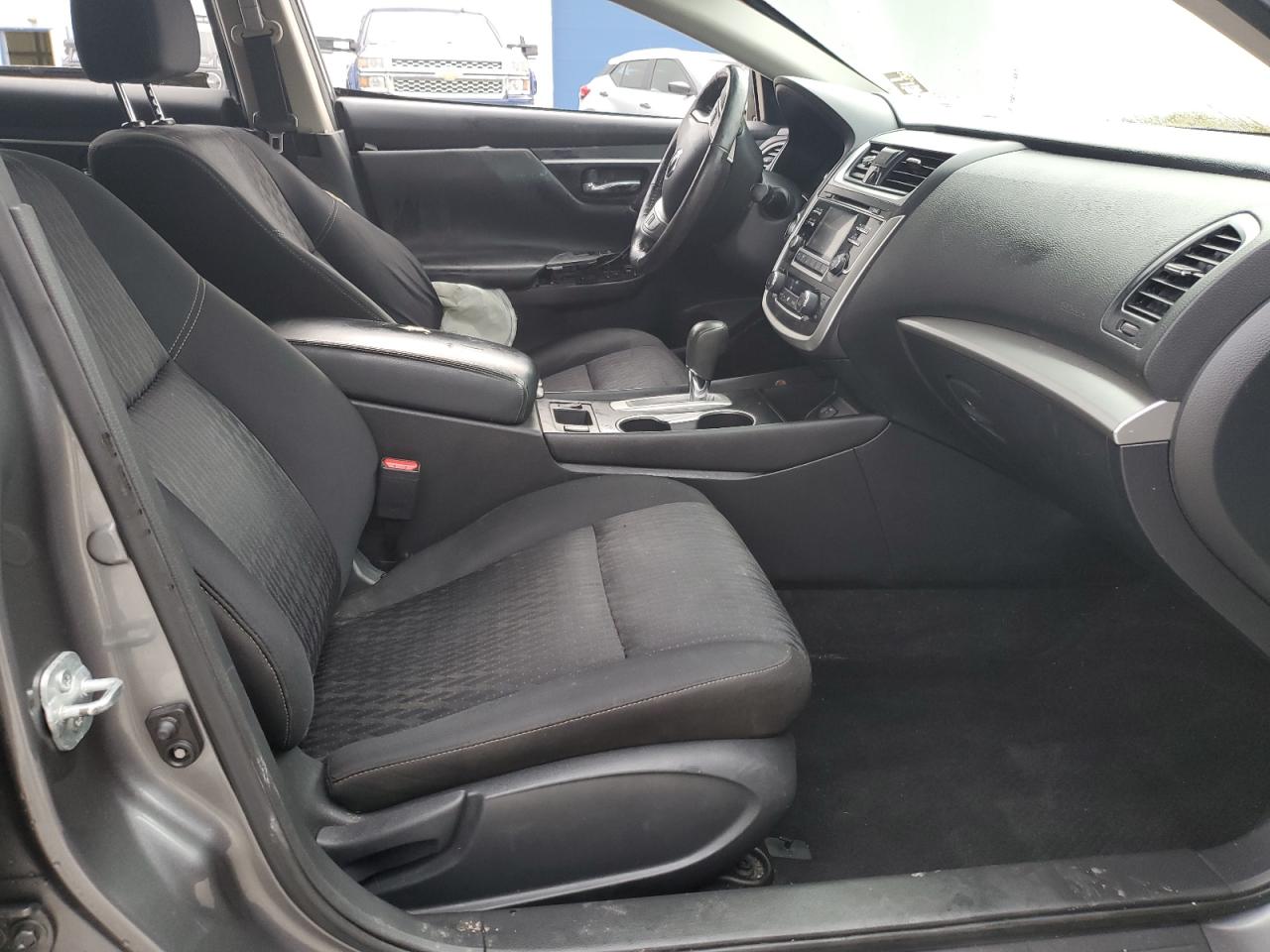 2017 Nissan Altima - Image 7