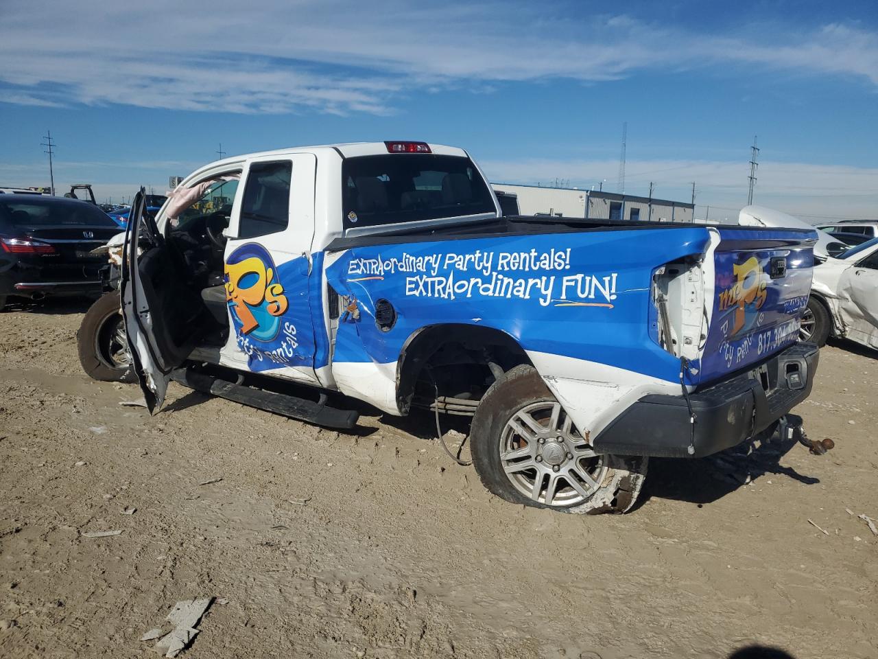 2016 Toyota Tundra - Image 2
