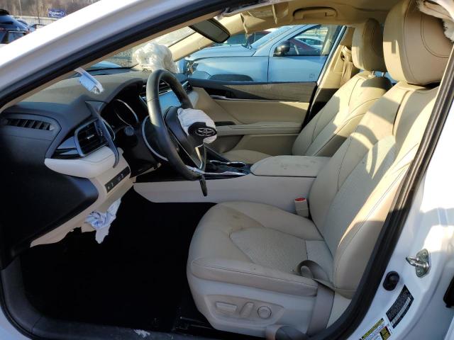  TOYOTA CAMRY 2020 White