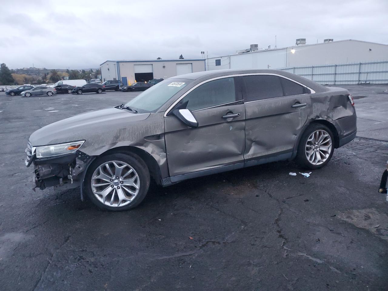 2013 Ford Taurus - Image 1