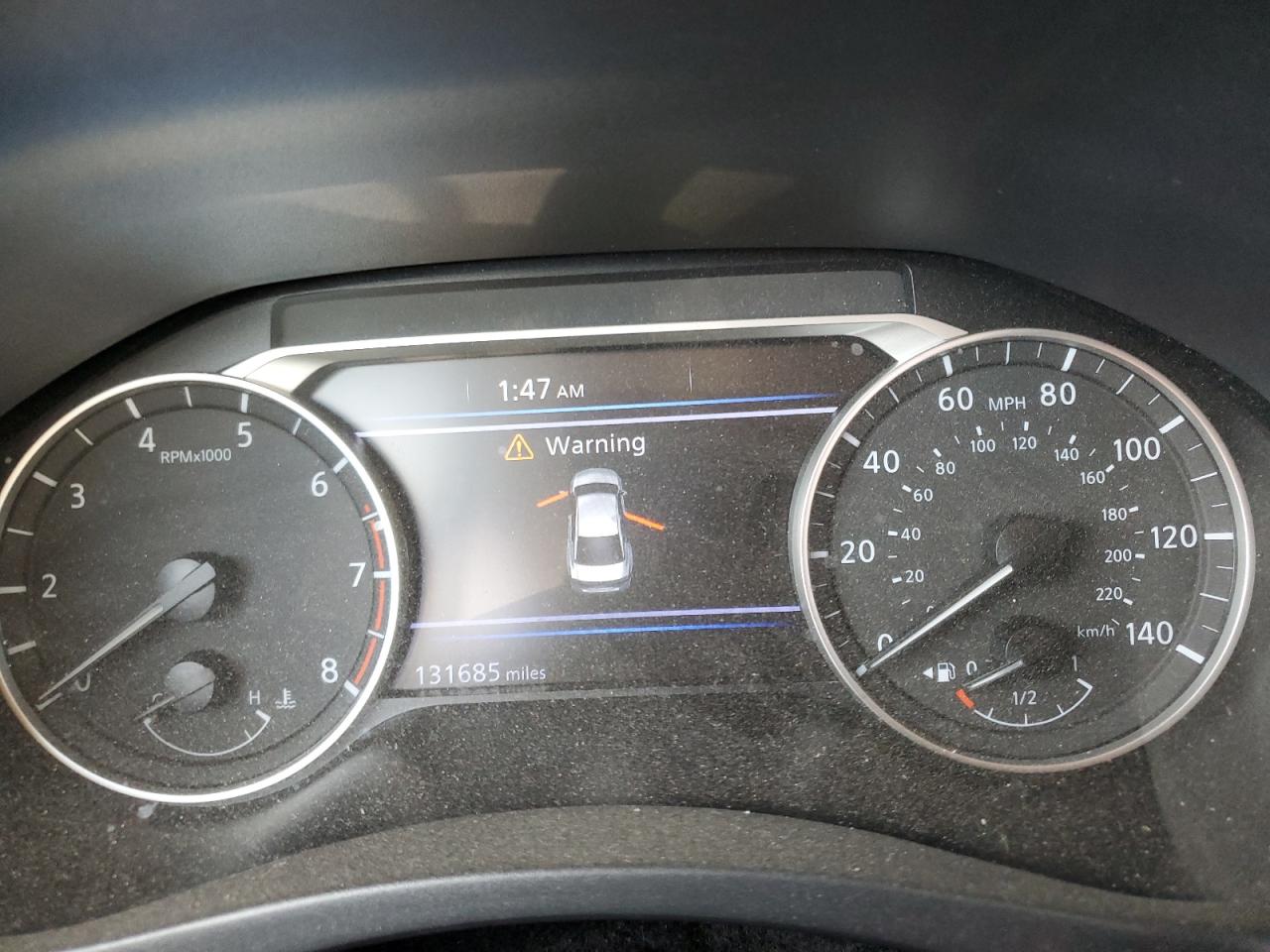 2020 Nissan Altima - Image 9