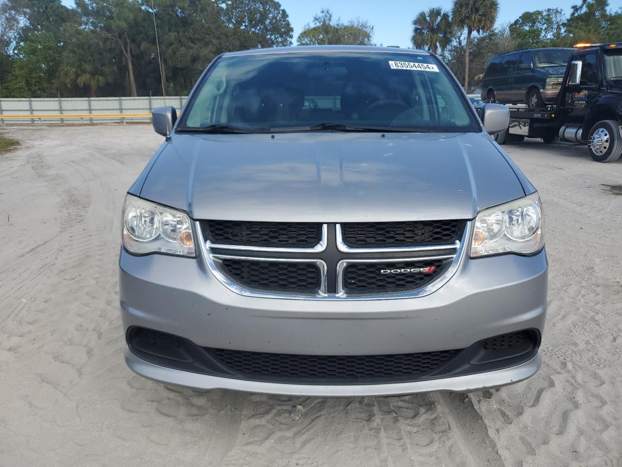 2016 Dodge Caravan - Image 5