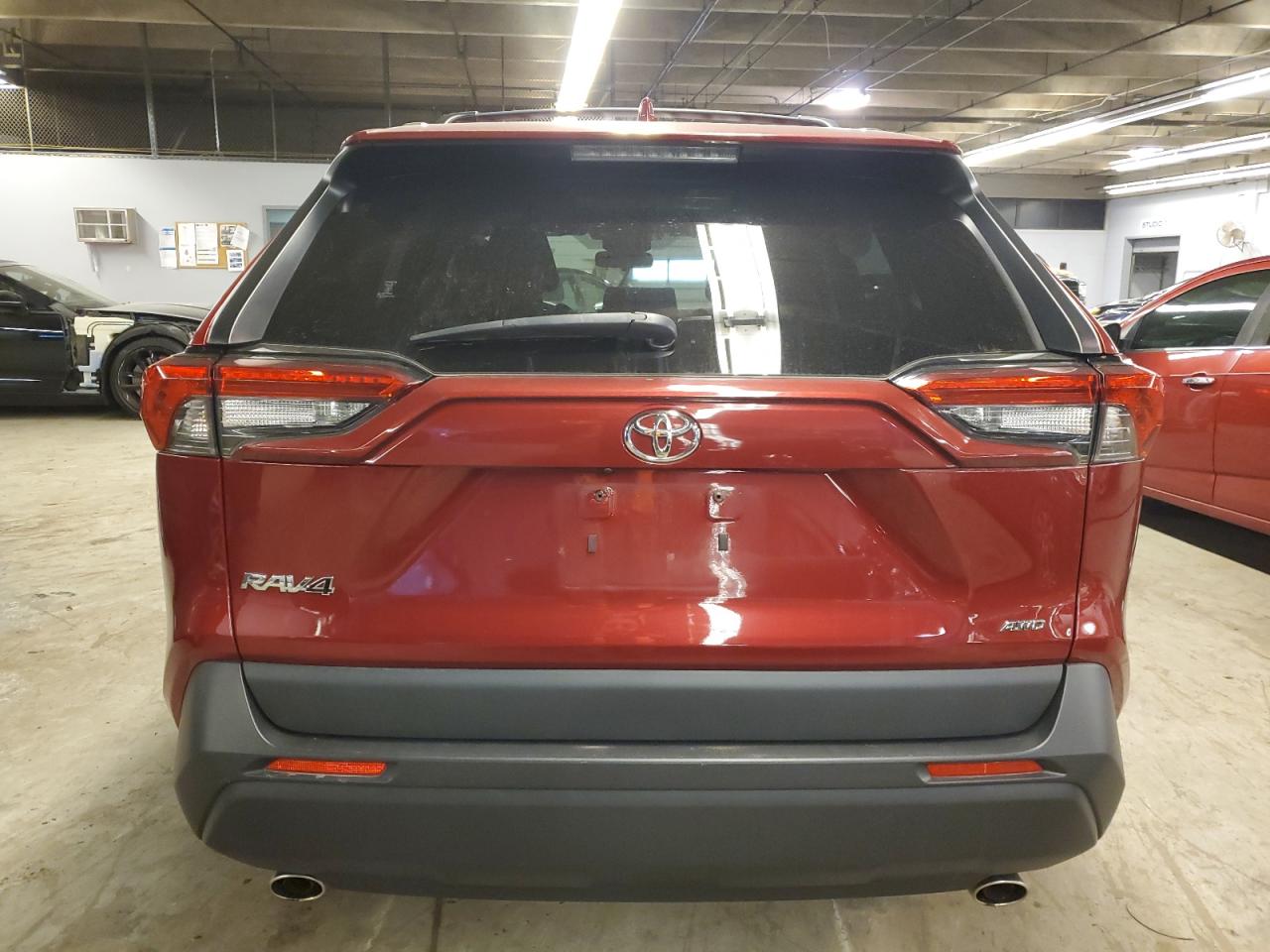 2019 Toyota RAV 4 - Image 6