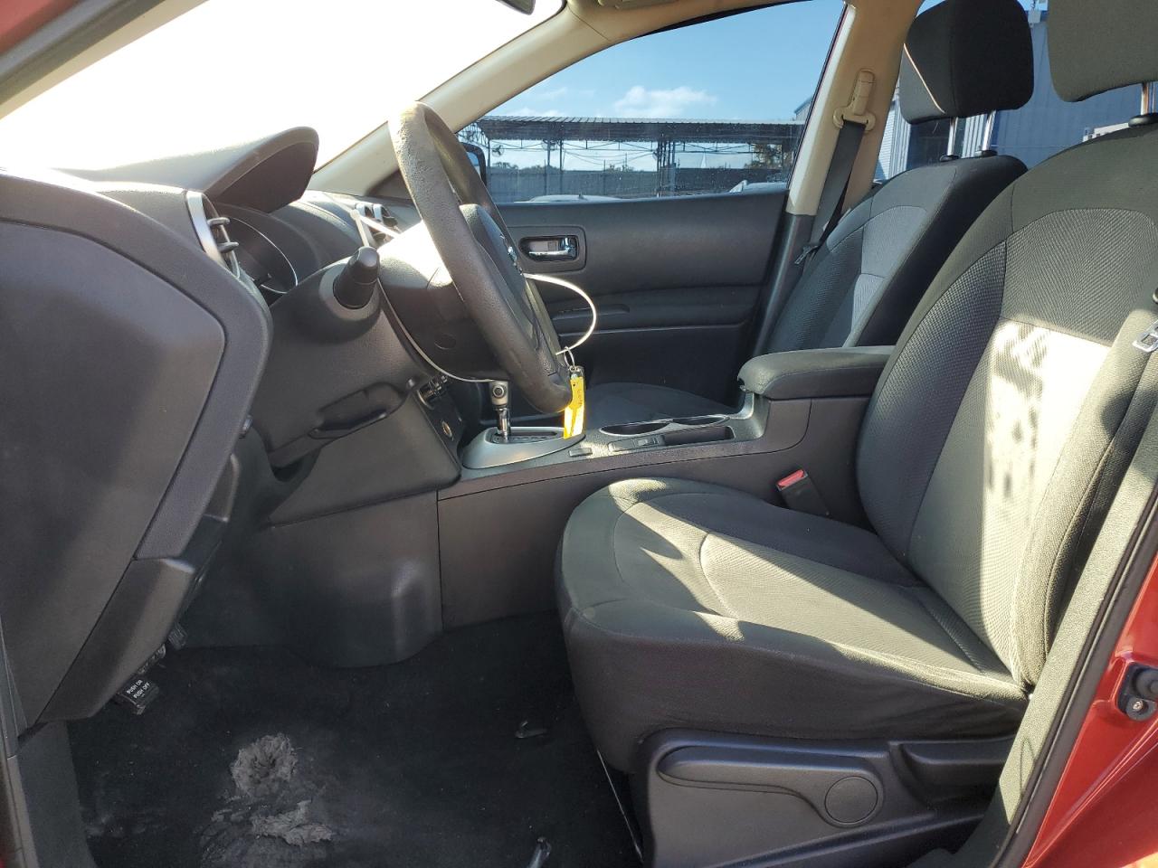 2014 Nissan Rogue - Image 7