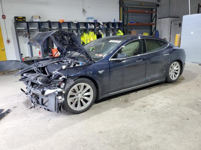 2015 Tesla Model S 85D