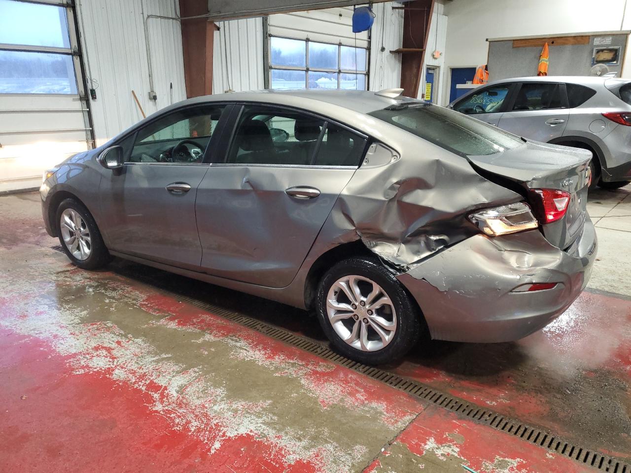 VIN 1G1BE5SM2K7102474 2019 CHEVROLET CRUZE no.2