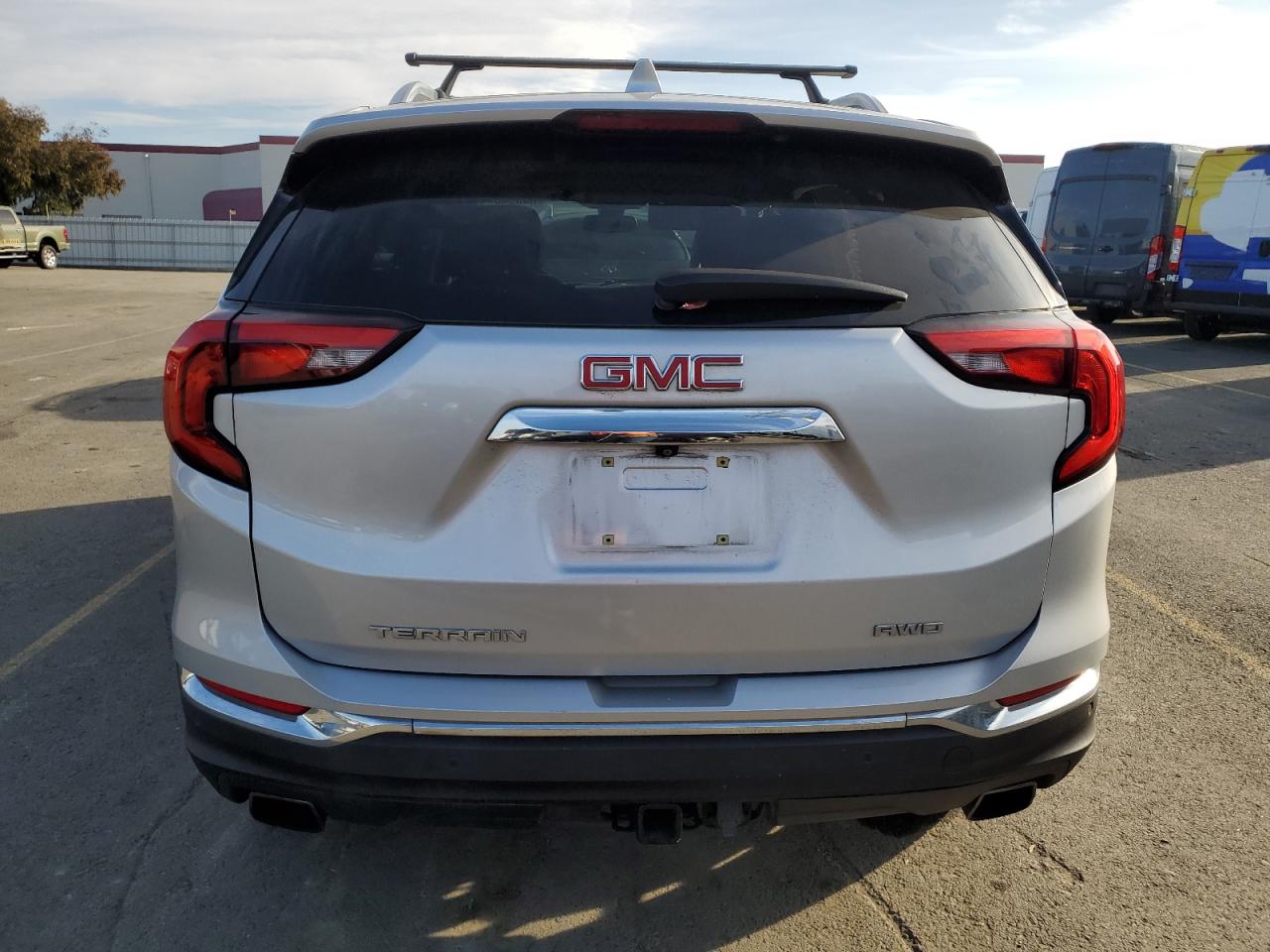 2019 GMC Terrain - Image 6