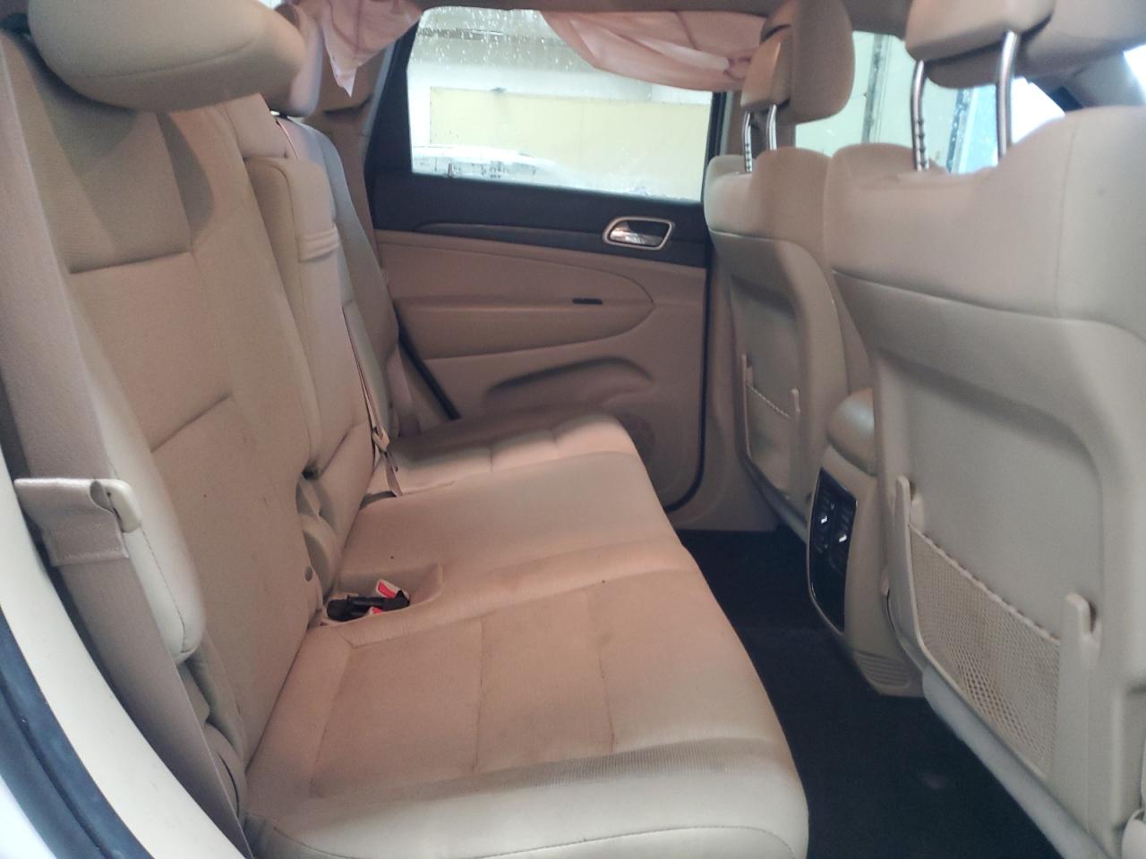 2014 Jeep Grand Cherokee - Image 11