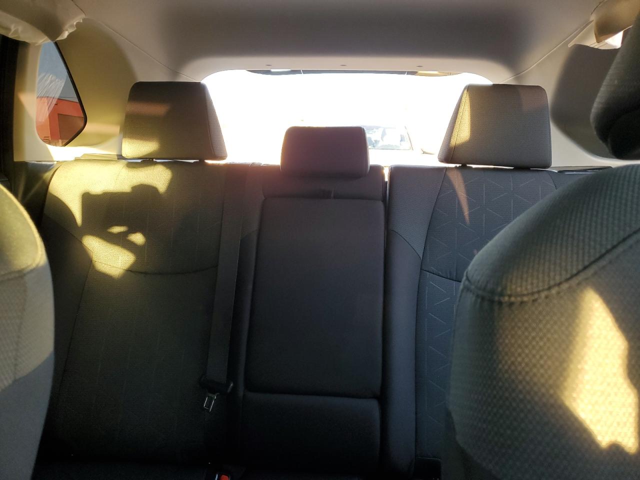 2024 Toyota RAV 4 - Image 10