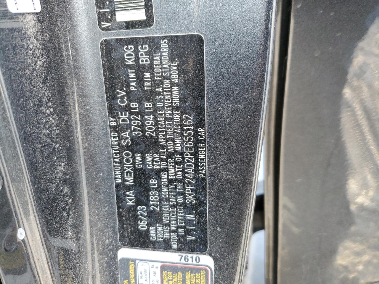 2023 Kia Forte - Image 13