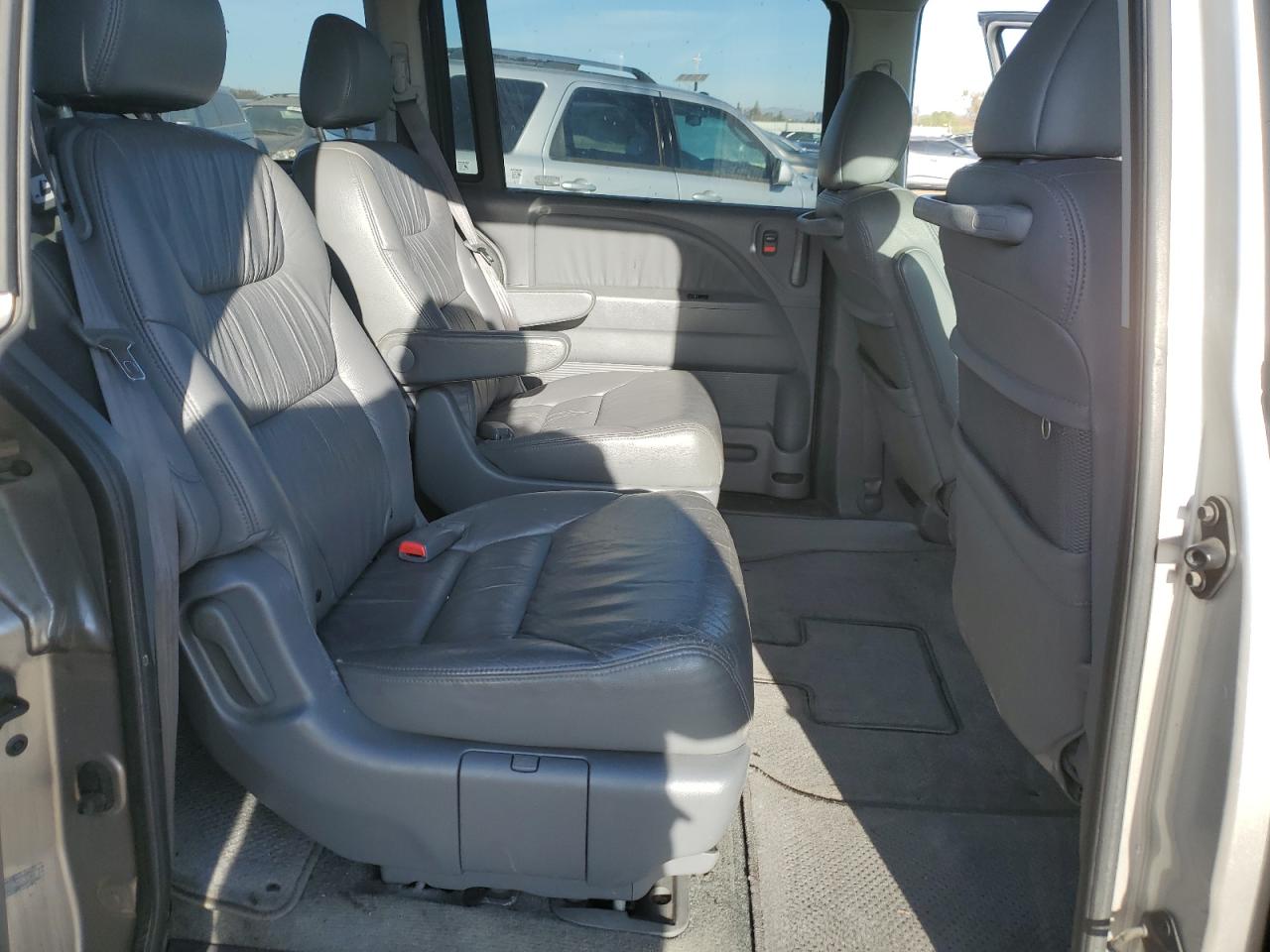 2007 Honda Odyssey Exl VIN: 5FNRL386X7B453045 Lot: 84077064