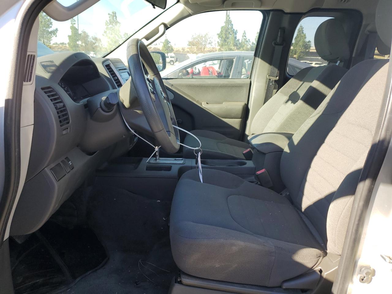 2016 Nissan Navara (Frontier) - Image 7