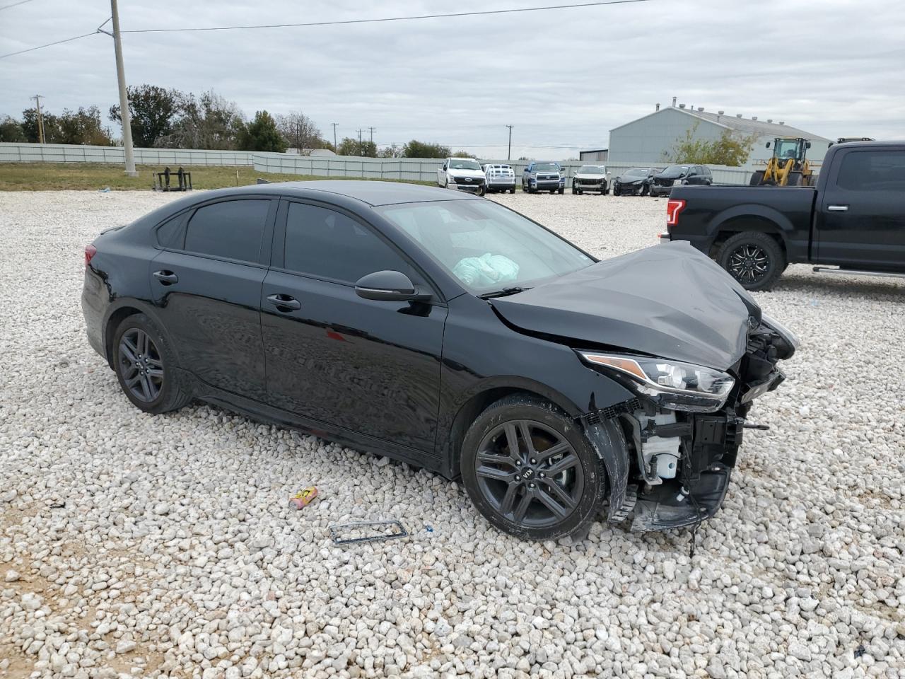 2021 Kia Forte - Image 4
