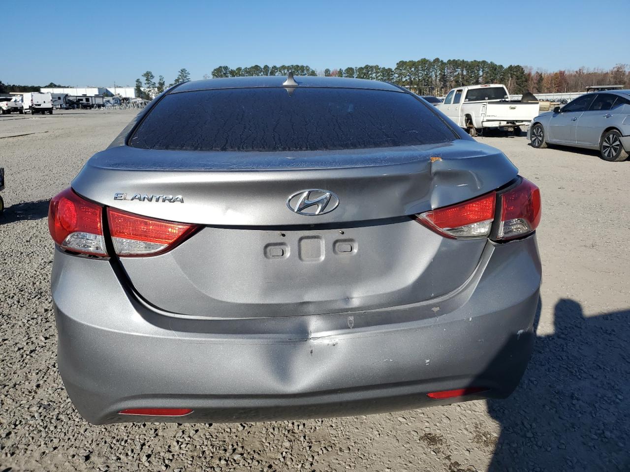 2013 Hyundai Elantra - Image 6