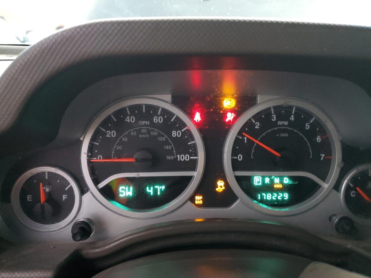 2007 Jeep Wrangler - Image 9