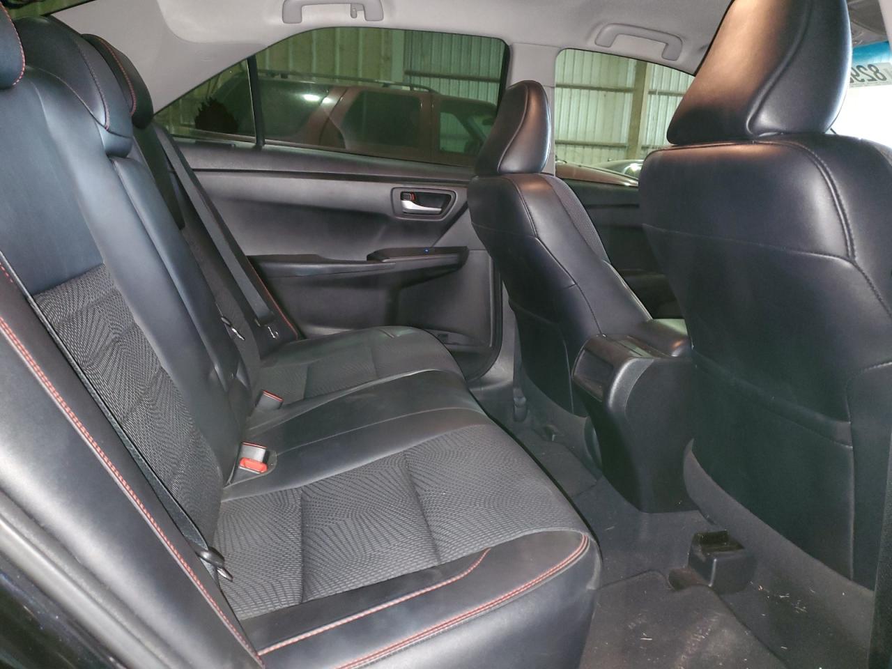 2017 Toyota Camry - Image 10