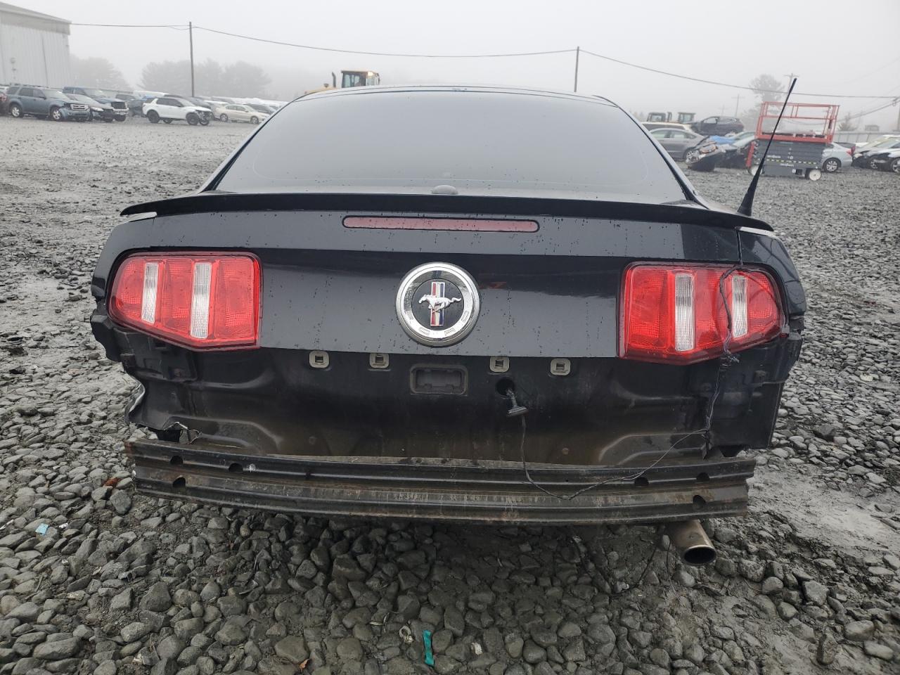 2010 Ford Mustang - Image 6