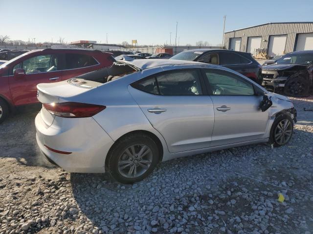  HYUNDAI ELANTRA 2018 Сріблястий