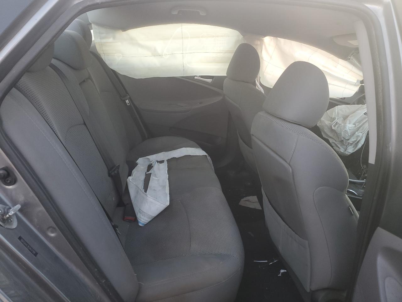 2014 Hyundai Sonata - Image 10