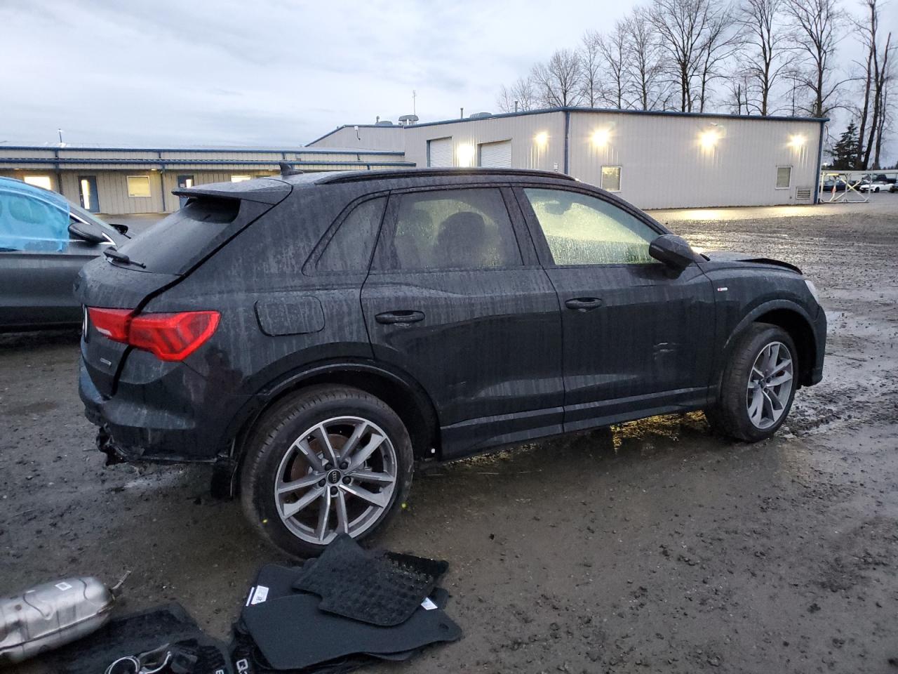 2024 Audi Q3 - Image 3