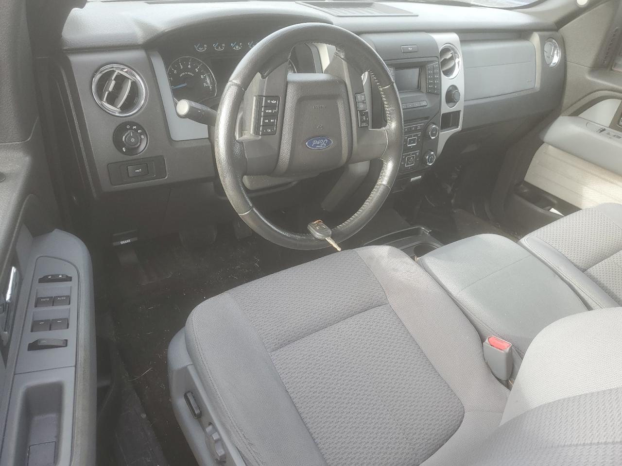 2013 Ford F-150 - Image 8