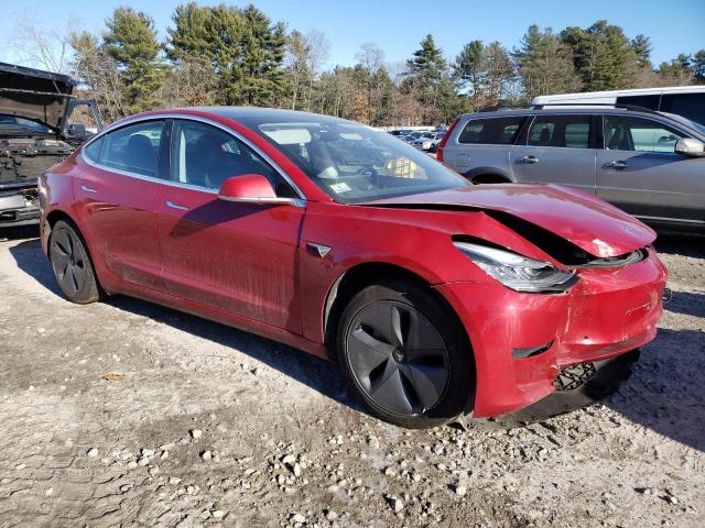  TESLA MODEL 3 2019 Красный