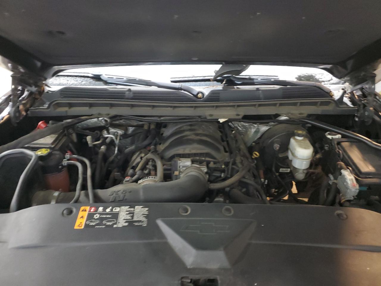 2018 Chevrolet Silverado - Image 13