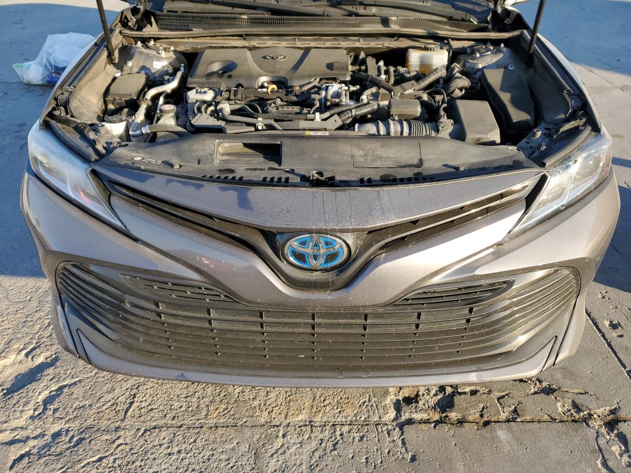 2018 Toyota Camry - Image 11