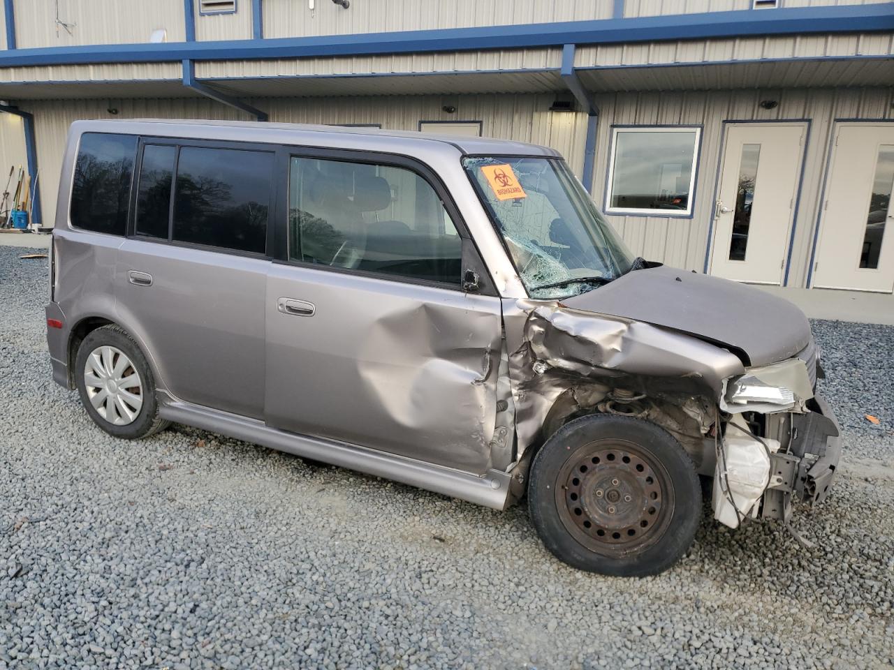 2005 Scion xB - Image 4