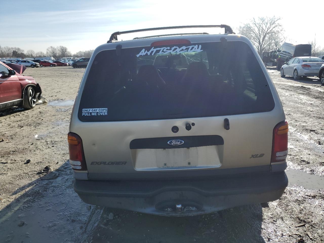 2000 Ford Explorer - Image 6
