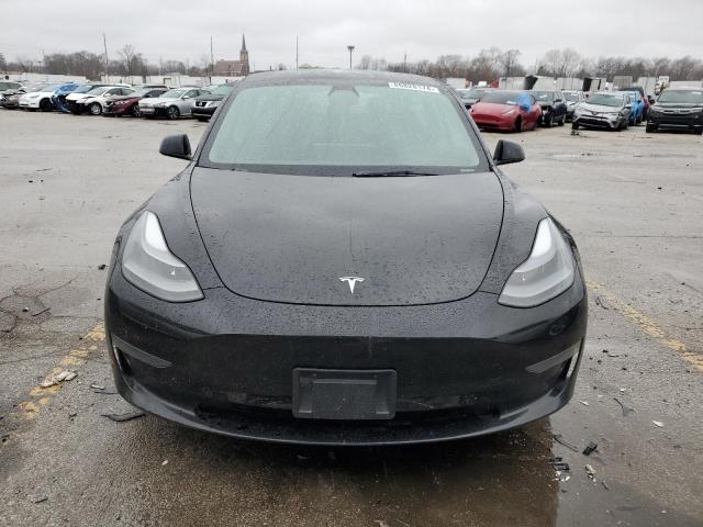  TESLA MODEL 3 2022 Чорний