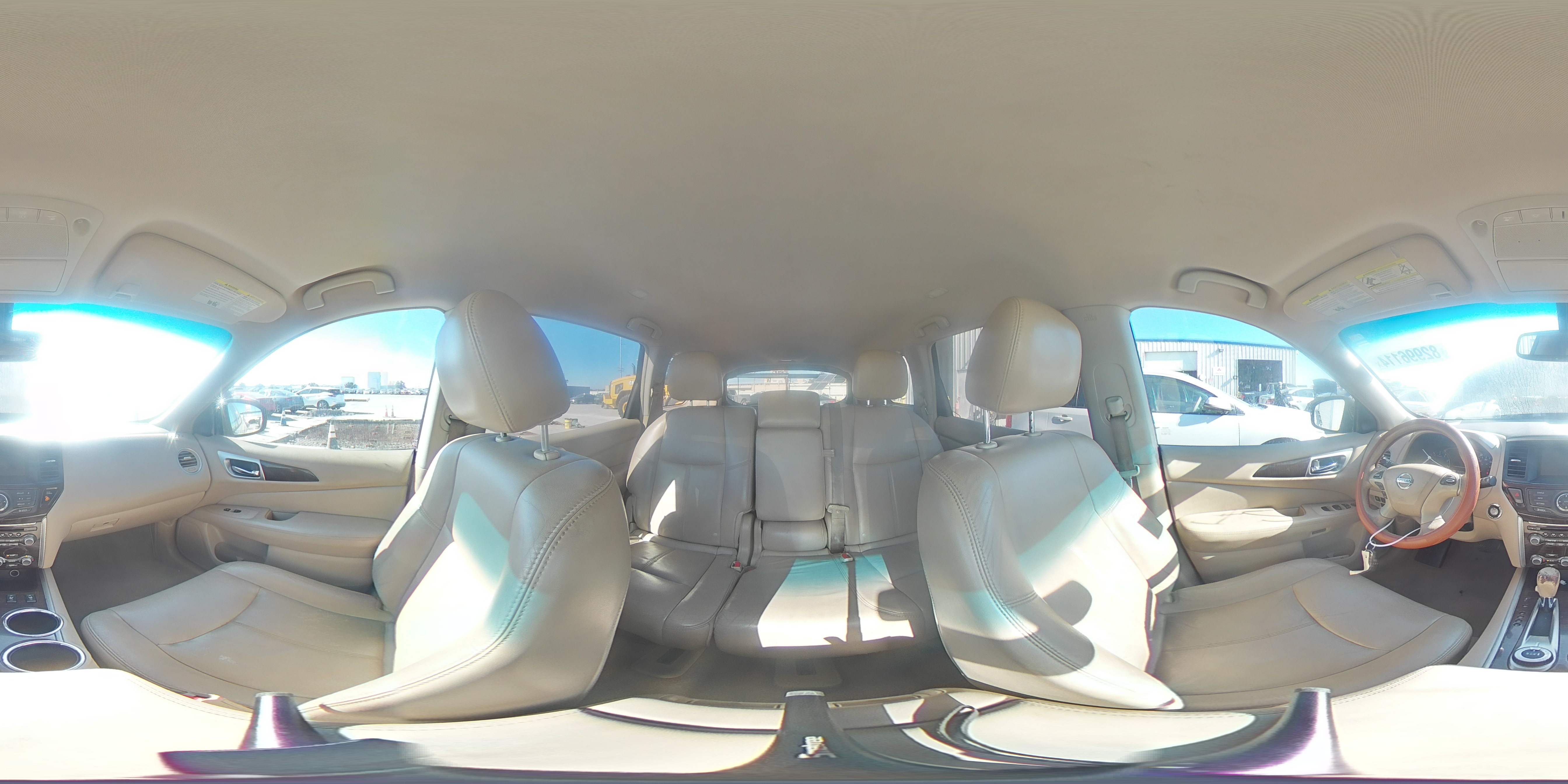 2013 Nissan Pathfinder - Image 15