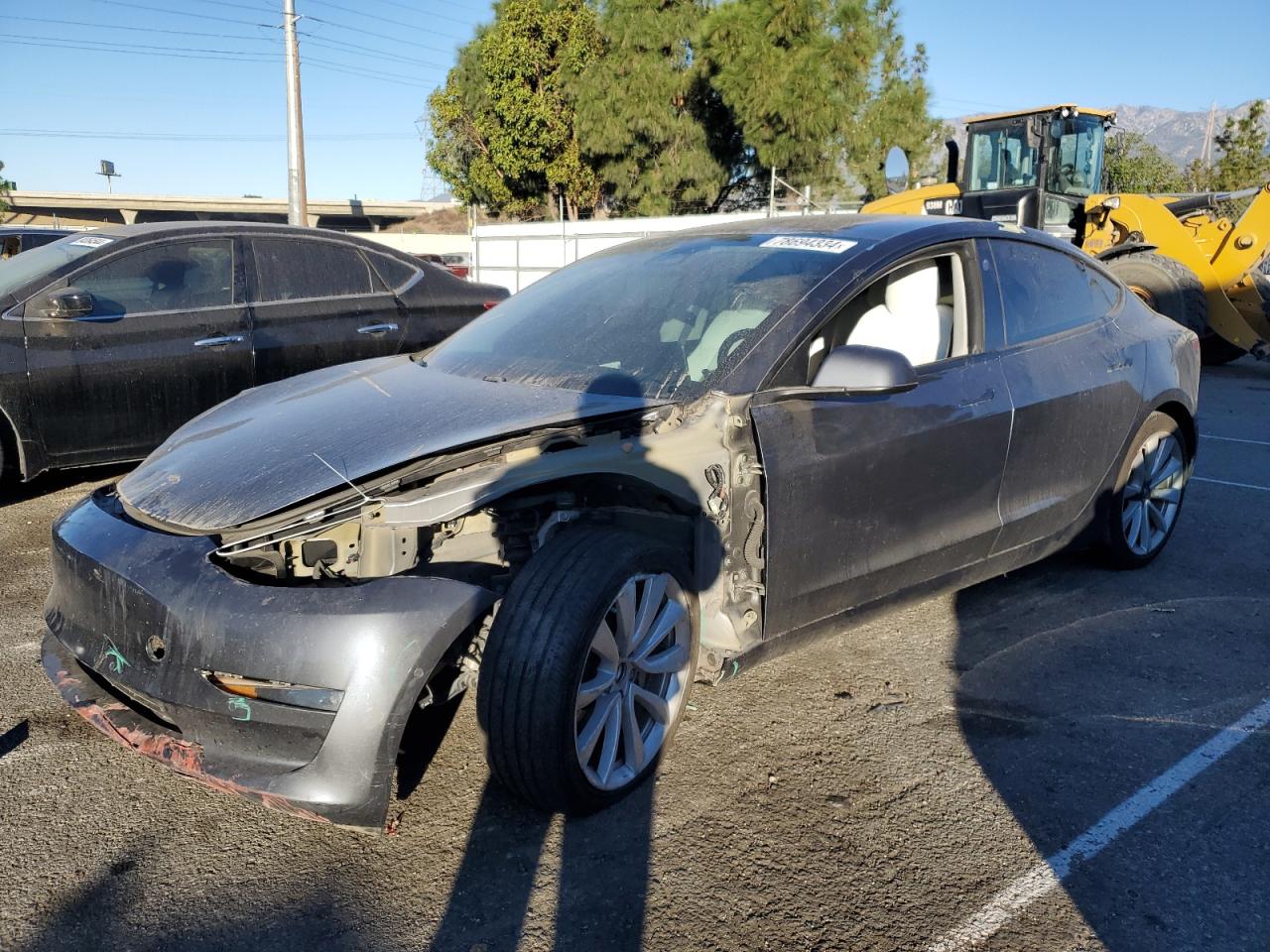 VIN 5YJ3E1EB0JF100438 2018 TESLA MODEL 3 no.1